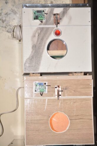 25 Eggs Manual Incubator for sale